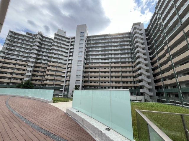 ライオンズ聖蹟桜ヶ丘パシーナの外観|おしゃれな外観です