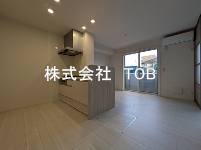 【居間・リビング】 | Chateau Avenir　調布 | LDK10.1帖