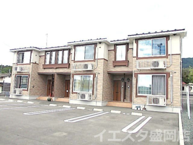 リサージⅡの外観