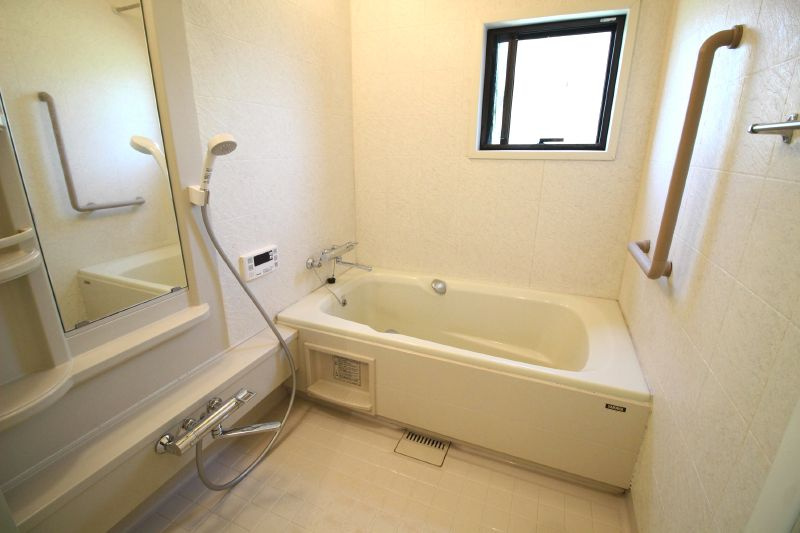 代田5丁目戸建の浴室