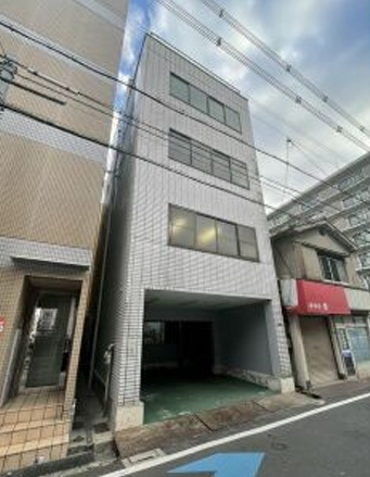 大和田店舗付住宅の外観