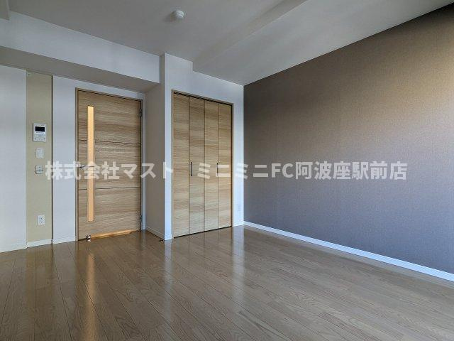 プランドール梅田の居間・リビング