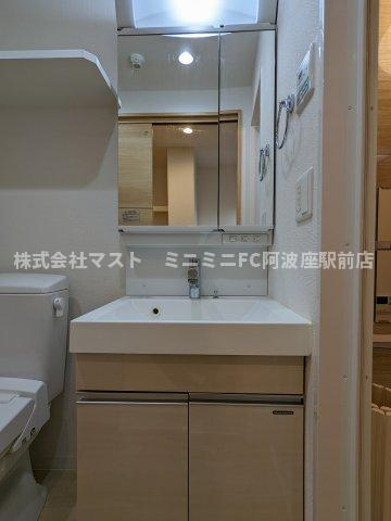 プランドール梅田の洗面所