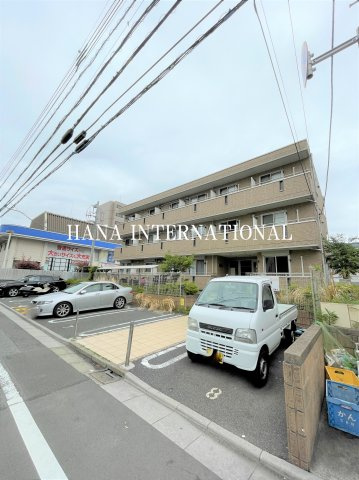 ボン・リジエールの外観