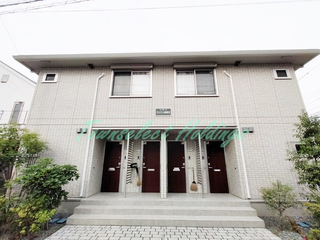 藤沢市鵠沼松が岡４丁目のアパート