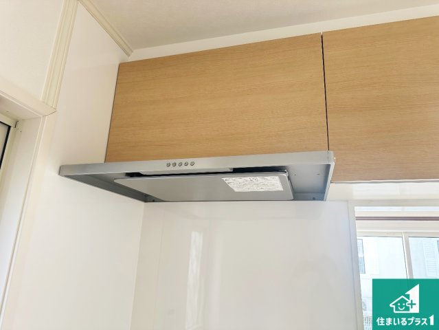 三木市志染町青山　中古一戸建ての設備|スタイリッシュな印象のフラットタイプ！ＬＥＤ照明付き！