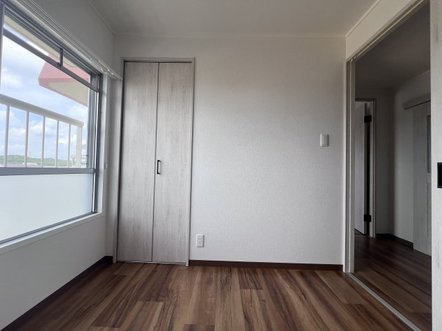 白川台藤ハイツの子供部屋