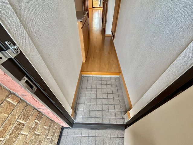 グッチ・アラモードの玄関