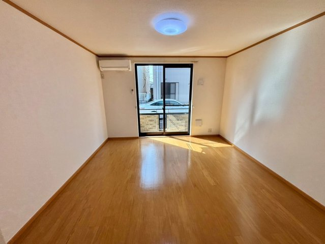 グッチ・アラモードの洋室