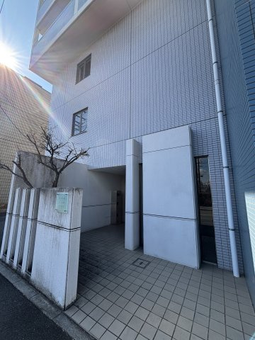 ヴィラサクライのエントランス