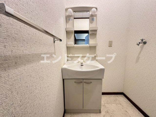 ハイツハツミAの洗面所|高崎、前橋のお部屋探しはエンドスケープまで！お客様の理想お聞かせ下さい♪