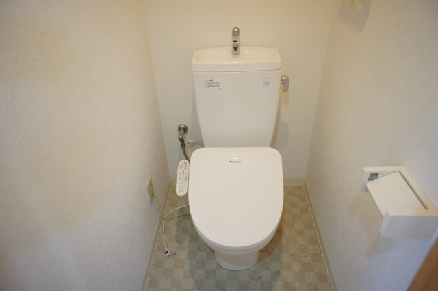 グラビスコート西原駅前のトイレ