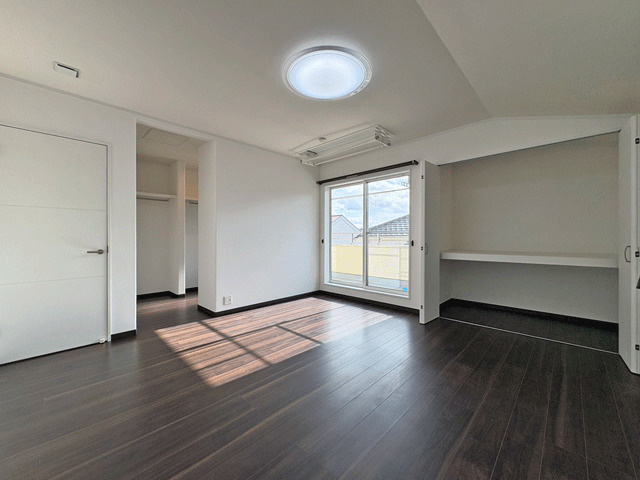 仙台市青葉区みやぎ台5丁目の洋室