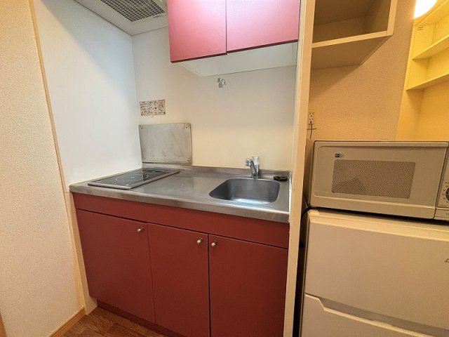 レオパレス岸和田５のキッチン