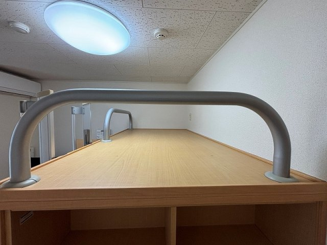 レオパレス岸和田５の寝室