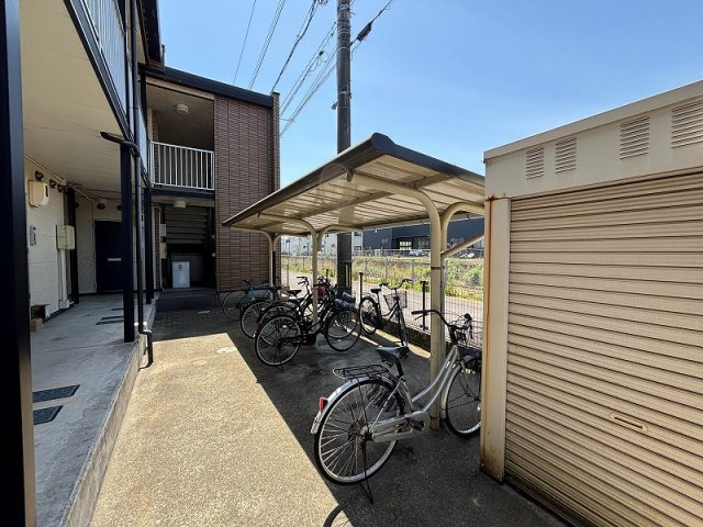 レオパレス岸和田５のその他