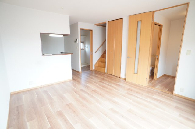 Ｓｔ．パナホームあやめ池の居間・リビング