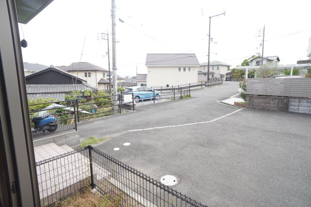 Ｓｔ．パナホームあやめ池の駐車場