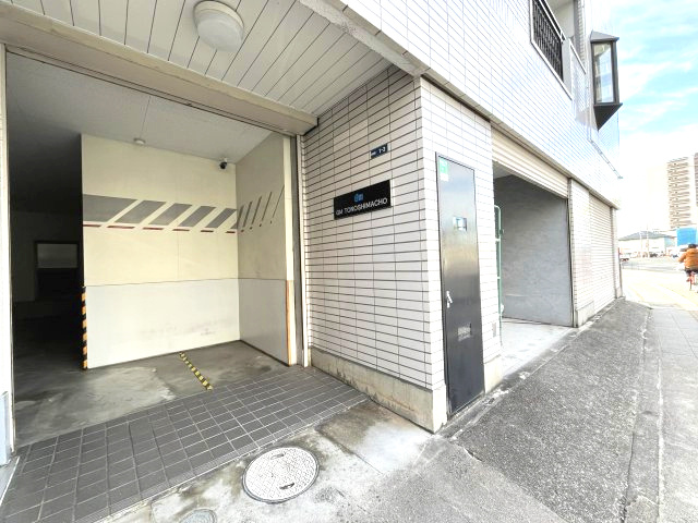 GM殿島町のエントランス