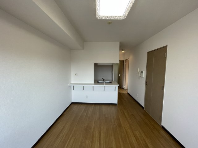 メゾン・デ・ノムラ島之内　の居間・リビング|イメージとして同マンション他部屋を表示しています