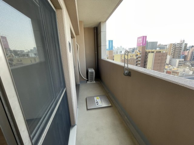 メゾン・デ・ノムラ島之内　のバルコニー|イメージとして同マンション他部屋を表示しています