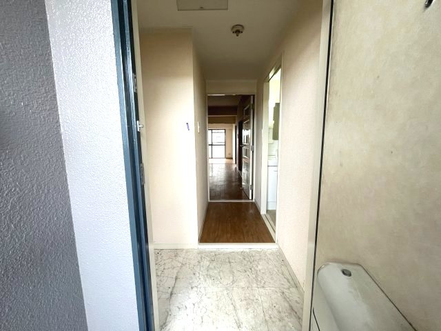 ｸﾞﾗﾝﾄﾞｰﾙ福川の内装|(参考)同マンション反転間取り他部屋の写真