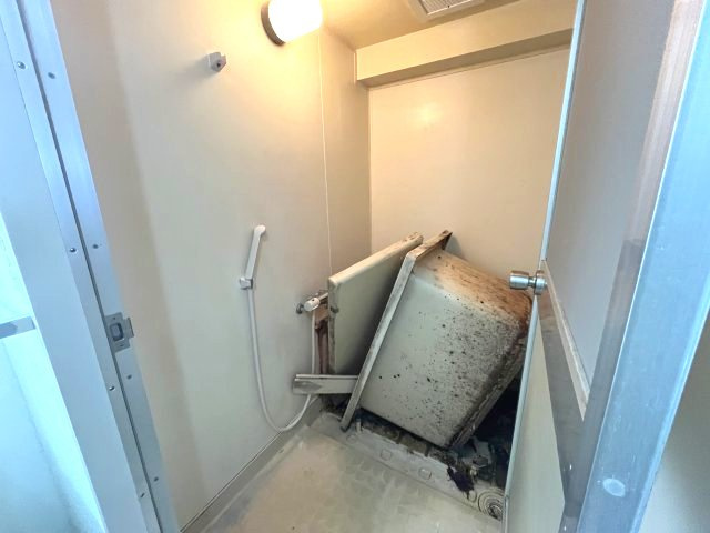 ｸﾞﾗﾝﾄﾞｰﾙ福川の浴室|(参考)同マンション反転間取り他部屋の写真