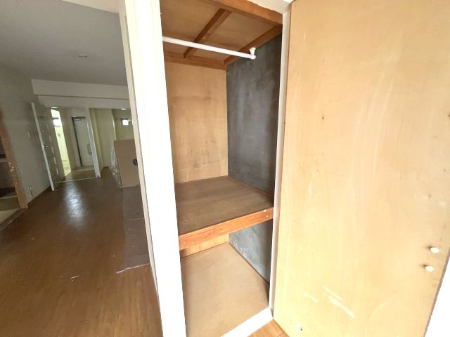 ｸﾞﾗﾝﾄﾞｰﾙ福川の収納|(参考)同マンション反転間取り他部屋の写真