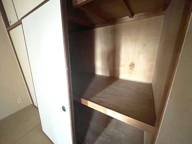 ｸﾞﾗﾝﾄﾞｰﾙ福川の収納|(参考)同マンション反転間取り他部屋の写真