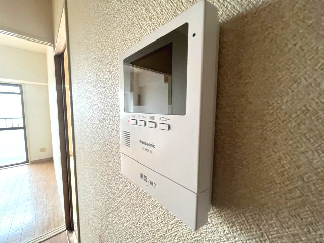 ｸﾞﾗﾝﾄﾞｰﾙ福川のセキュリティ|(参考)同マンション反転間取り他部屋の写真