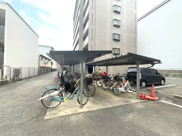 ｸﾞﾗﾝﾄﾞｰﾙ福川の駐車場