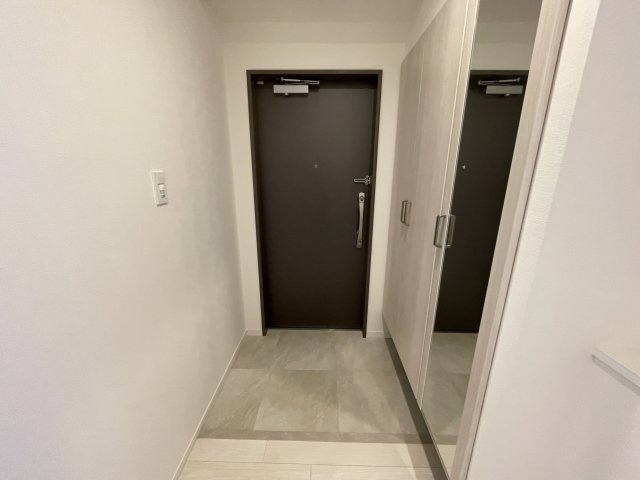 スプランディッド茨木天王の玄関