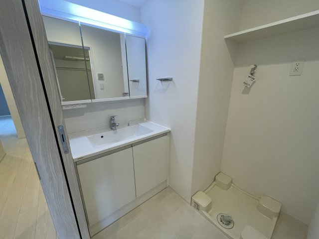 スプランディッド茨木天王の洗面所