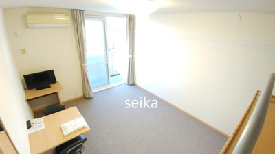 【居間・リビング】 | アゼリアコート | 建具の色は異なる場合がございます
※バルコニー無し、窓腰上