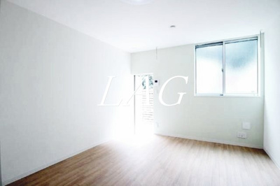 【居間・リビング】 | ポルト・ボヌール | 洋室のお部屋です。