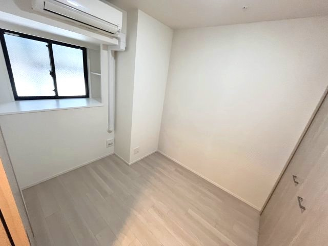 スプランディッド梅田グランノースの洋室