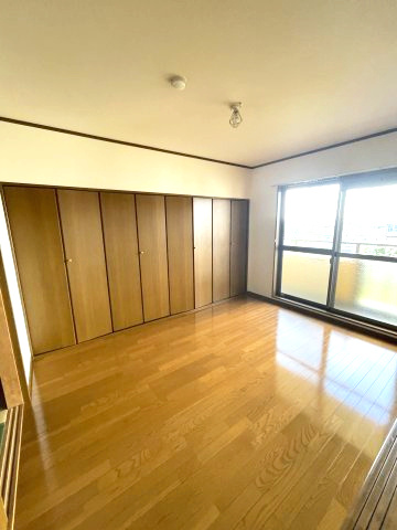 VIO東中野の洋室