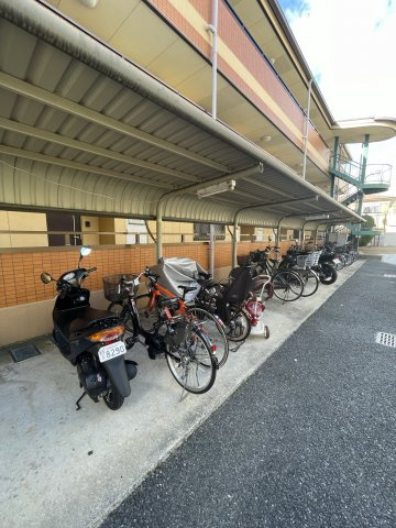 VIO東中野の駐車場