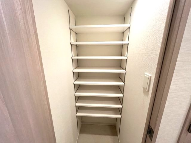 スプランディッド梅田グランノースの収納|写真は、他部屋の同間取りです(現況優先)