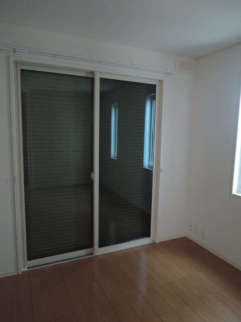 Ｔｒｉｎｉｔｙ　Ａのセキュリティ|★防犯シャッター付きで安心★