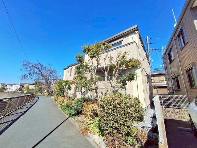 Ｔｒｉｎｉｔｙ　Ａの外観|地震や火災に強いセキスイハイム施工物件