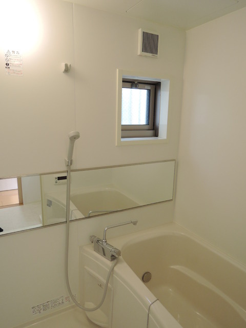 Ｔｒｉｎｉｔｙ　Ａの浴室|★追焚付きバス★