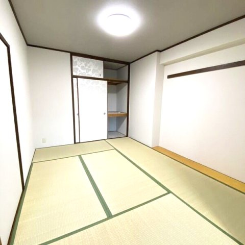 PHOENIX COURT 交野Ⅱの和室