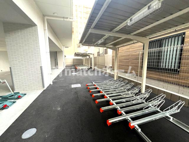 スプランディッド城東関目の駐車場