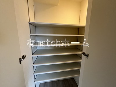 スプランディッド上本町WESTⅡの収納