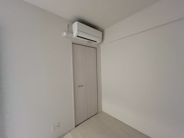 スプランディッド上本町WESTの洋室