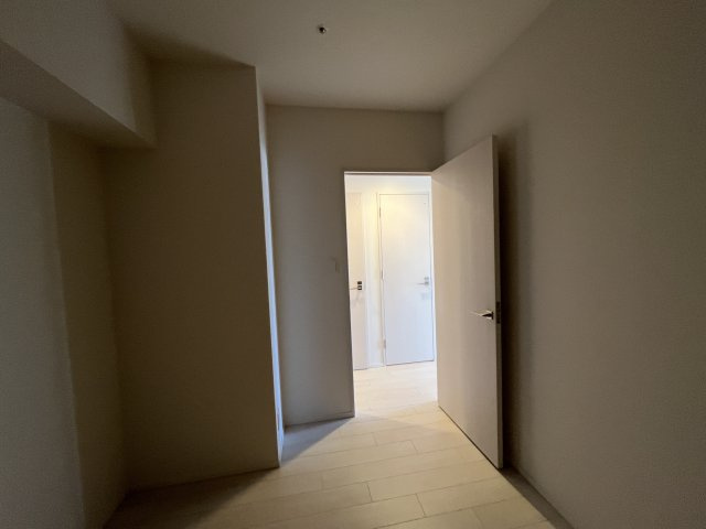 スプランディッド上本町WESTの洋室