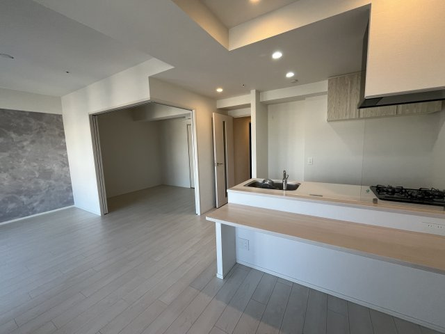 スプランディッド上本町WESTのキッチン