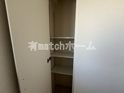 スプランディッド上本町WESTⅡの収納