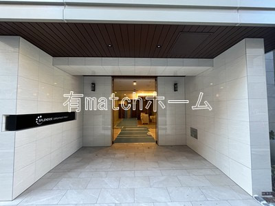 スプランディッド上本町WESTⅡのエントランス